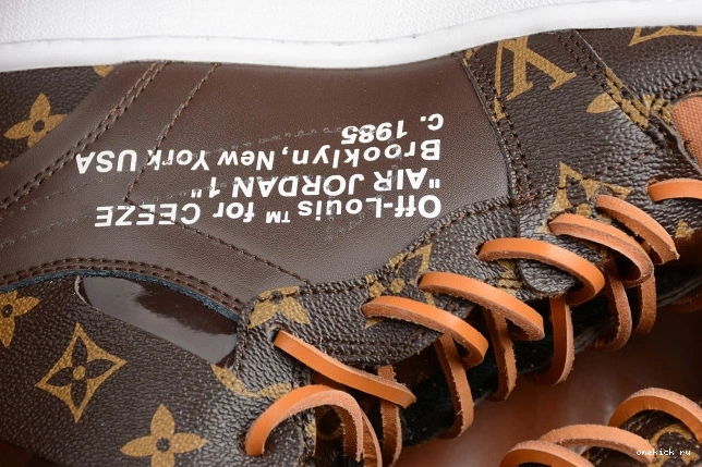 Chep Onekick OW Jordan 1 AJ1 x Off-Louis Air AQ0818-158 0715